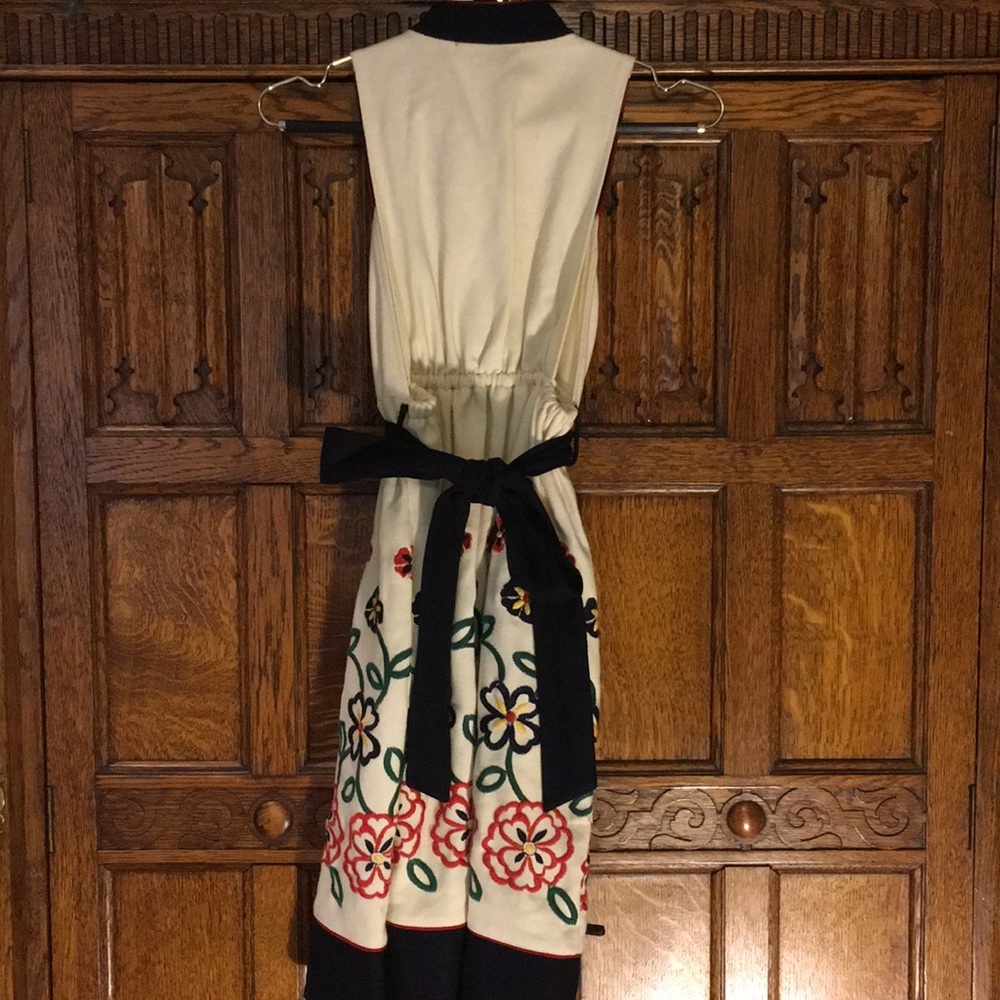 DEJAVU DRESS! - Picture 5 of 7